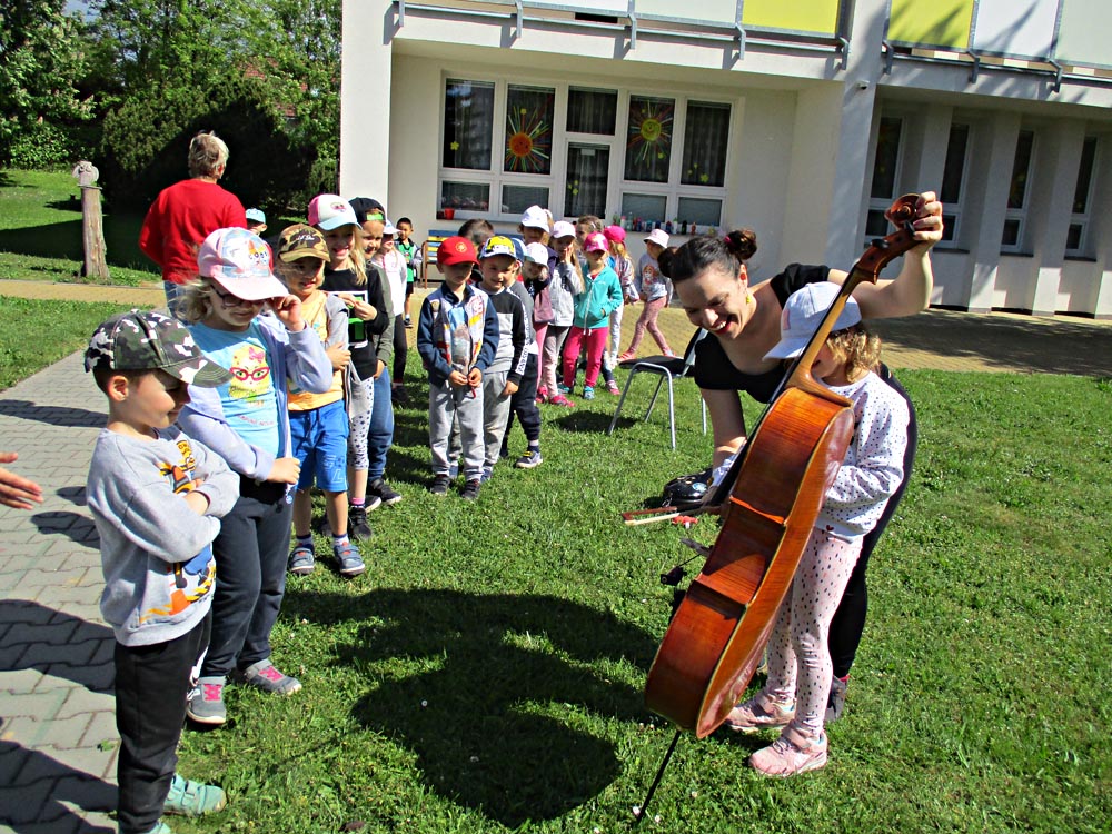 Ukázka hry na violončello