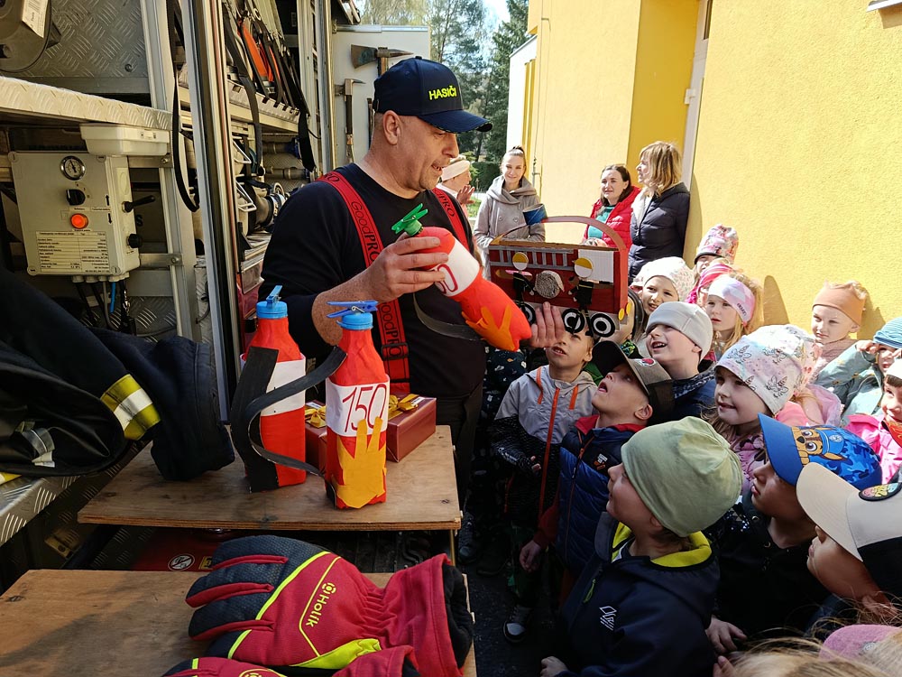 Malí hasiči v akci